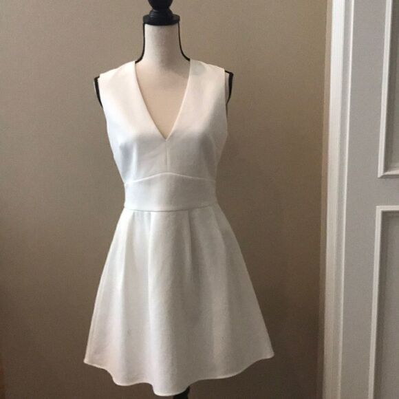 BA&SH “WILSON” CUTOUT FIT & FLARE  DRESS IN ECRU - Picture 2 of 10